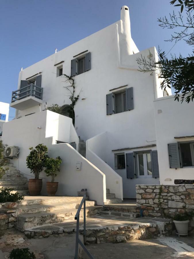 Hara'S Villa In Naousa , Paros Luaran gambar